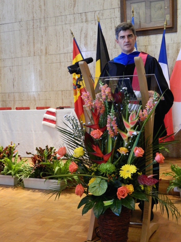 Gogotsi giving Doctor Honoris Causa Speech